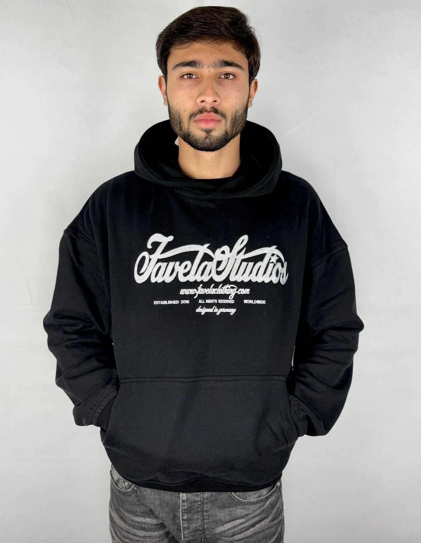 Pullover Hoodie Black