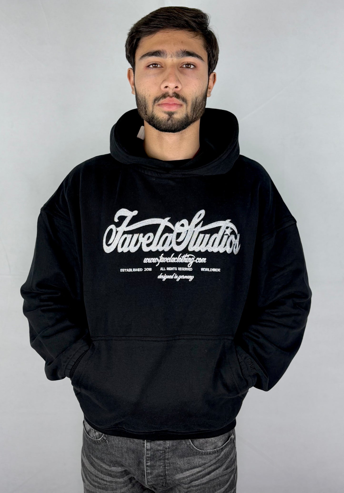 Pullover Hoodie Black